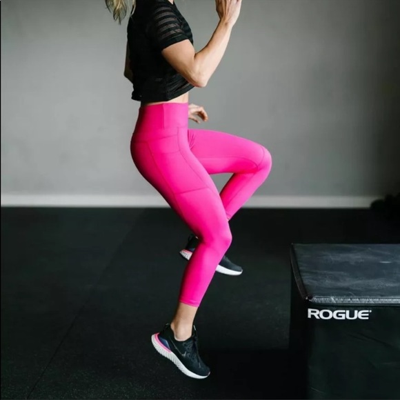 Zyia Party Pink Light N Tight Leggings 4 - Picture 1 of 7